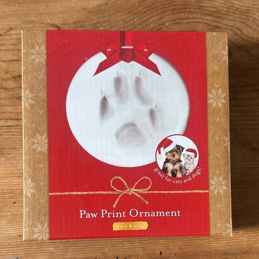 Kate & Milo Paw Print Ornament Kit